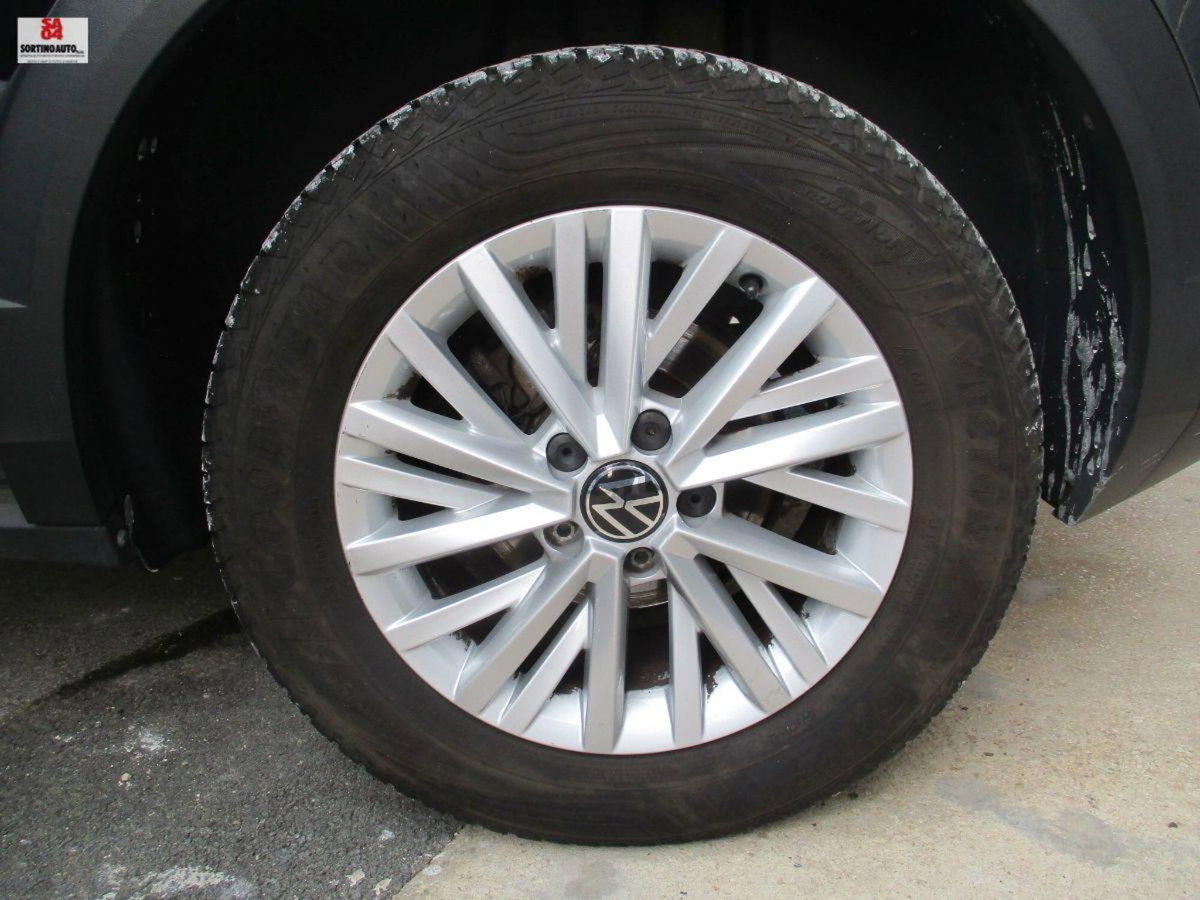 Volkswagen T-Roc 1.0 TSI R-Line (7)