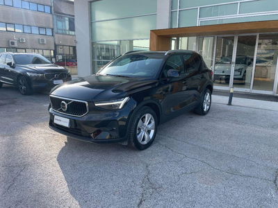 Volvo XC40 B3 automatico Core usata