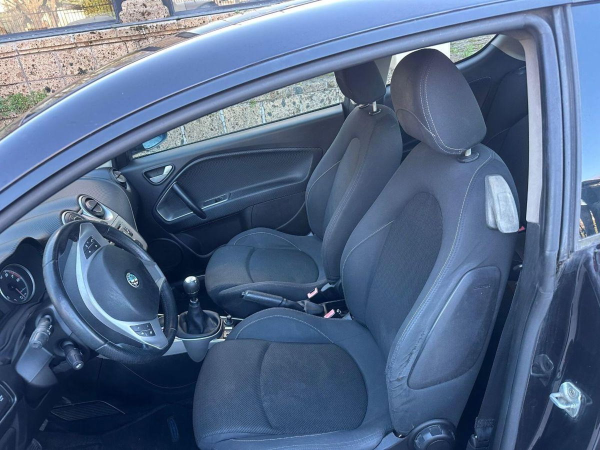 Alfa Romeo MiTo 1.4 105 CV M.air S&S Upload (9)