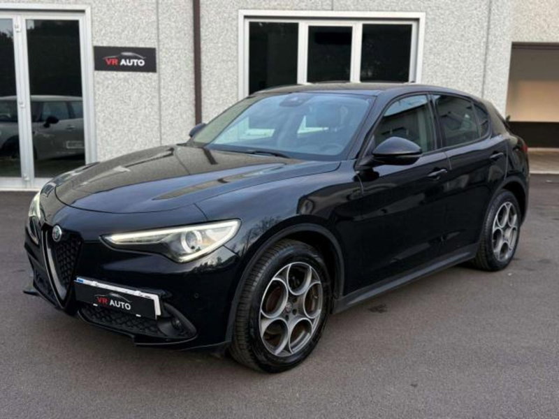 Alfa Romeo Stelvio 2.2 t Sprint Q4 210cv auto