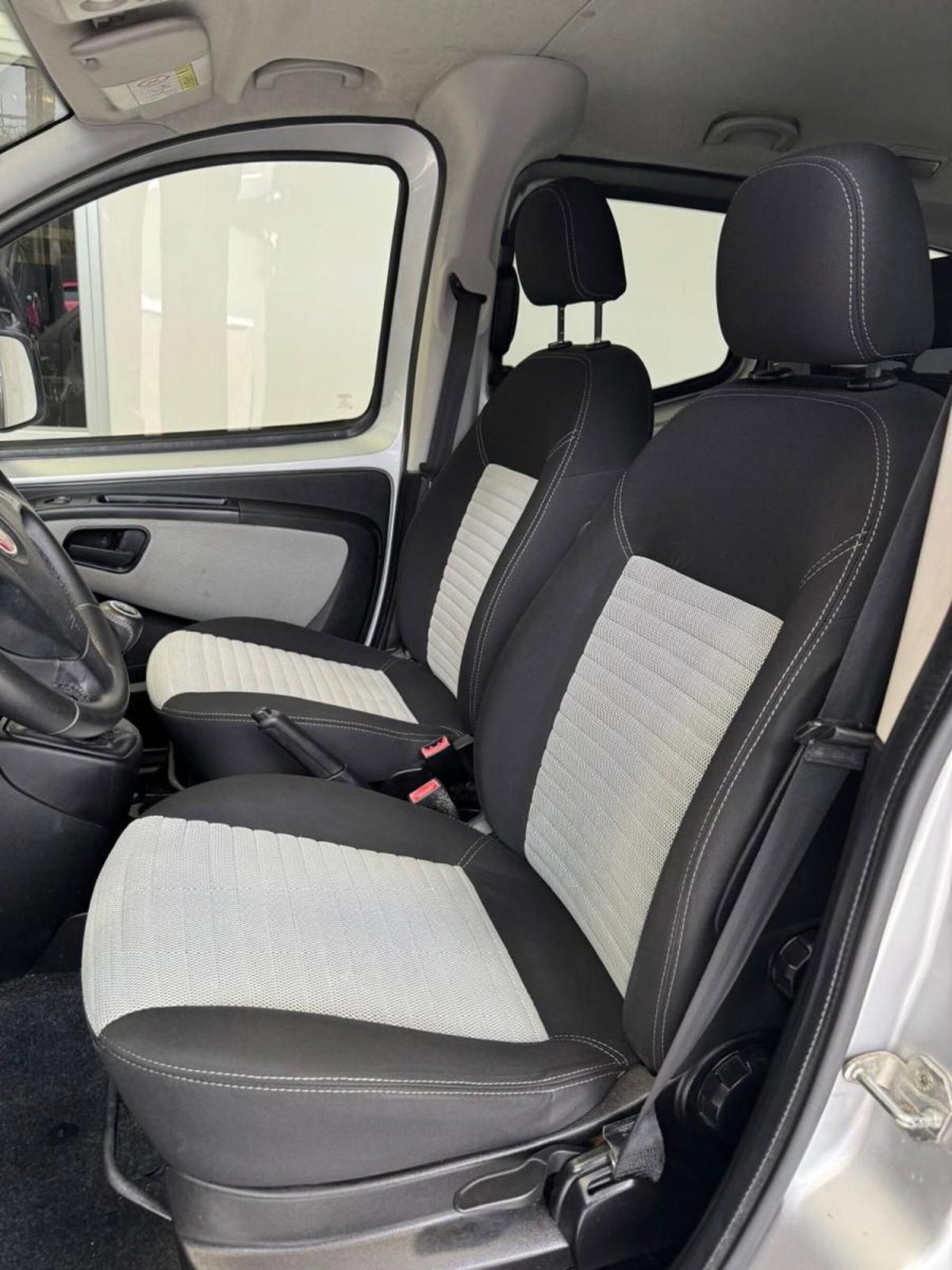 Fiat Qubo 1.3 MJT 95 CV Trekking (10)