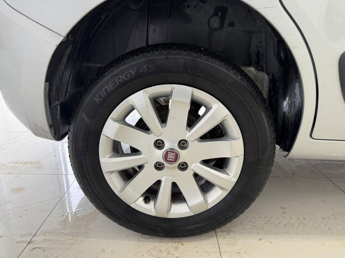 Fiat Qubo 1.3 MJT 95 CV Trekking (7)