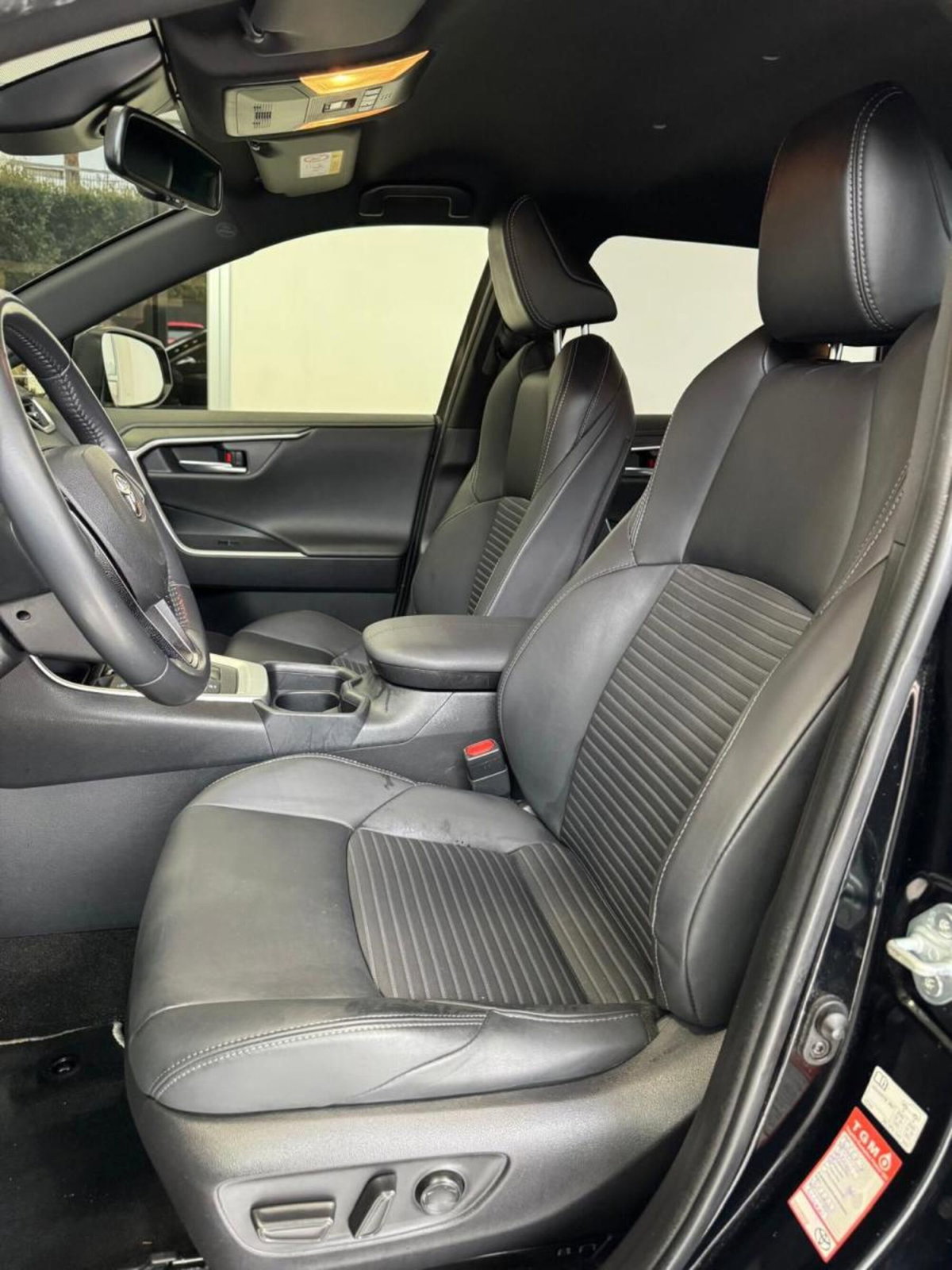 Toyota Rav4 HV (218CV) E-CVT 2WD Style (10)