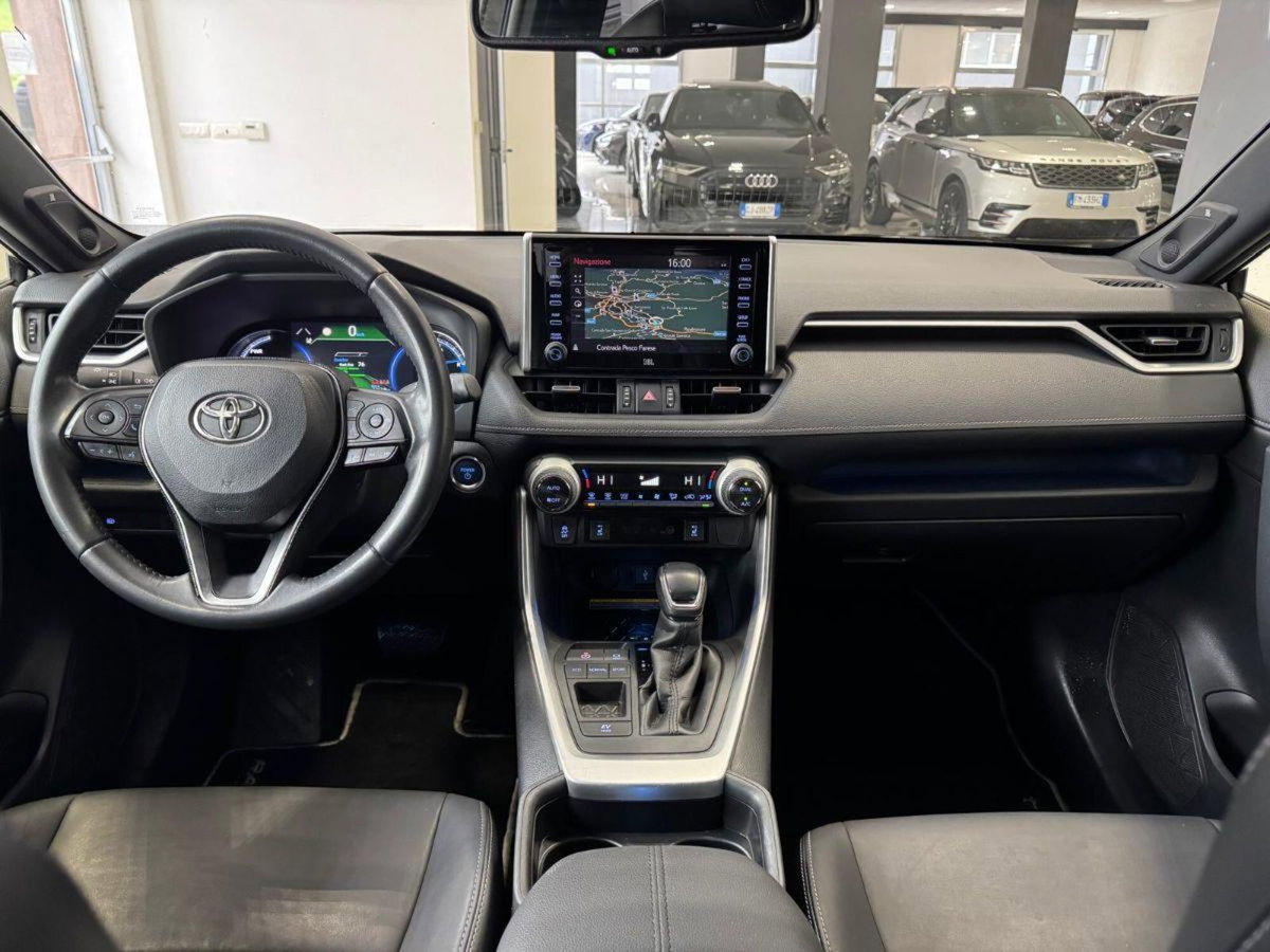 Toyota Rav4 HV (218CV) E-CVT 2WD Style (12)