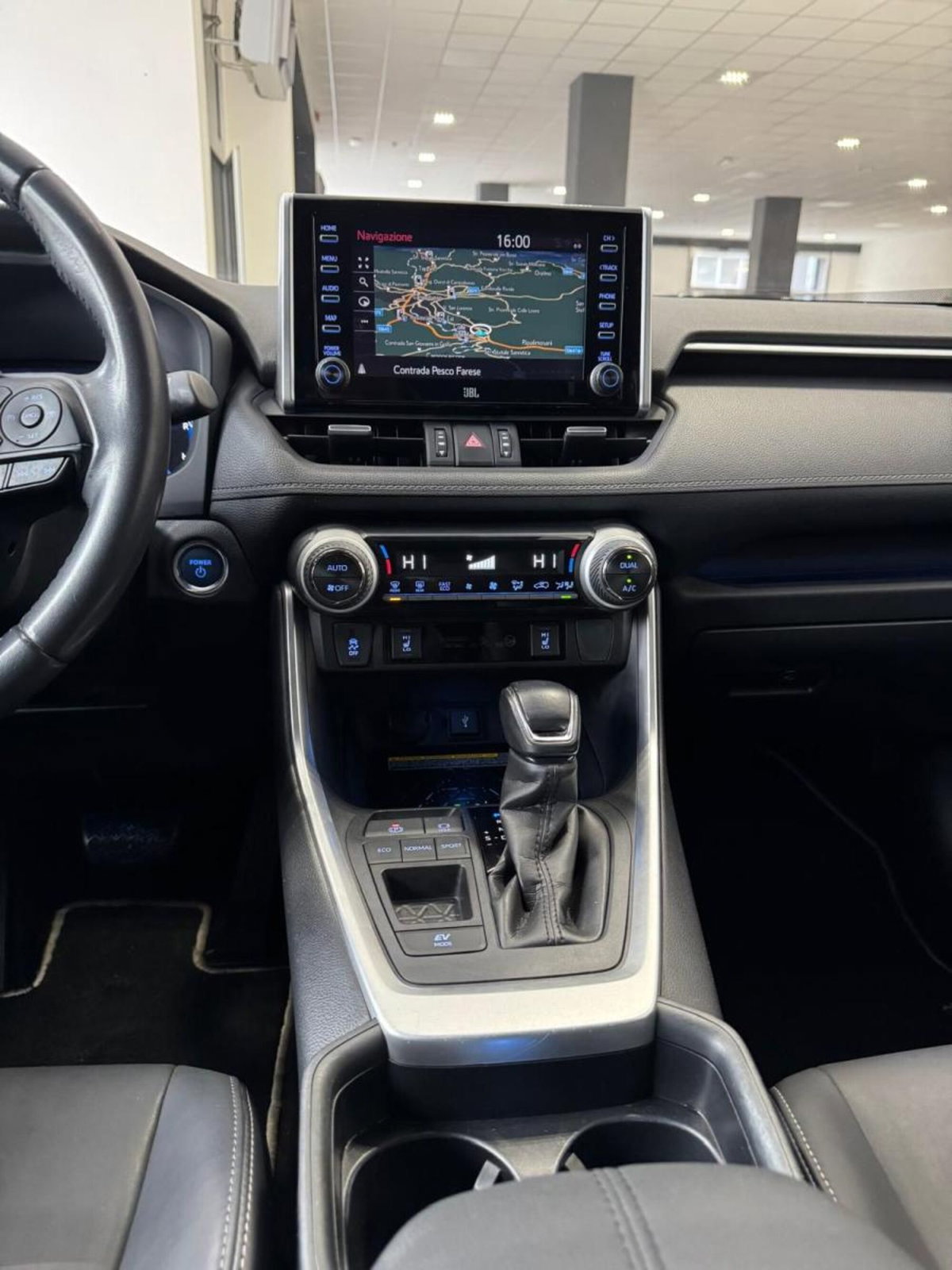Toyota Rav4 HV (218CV) E-CVT 2WD Style (14)