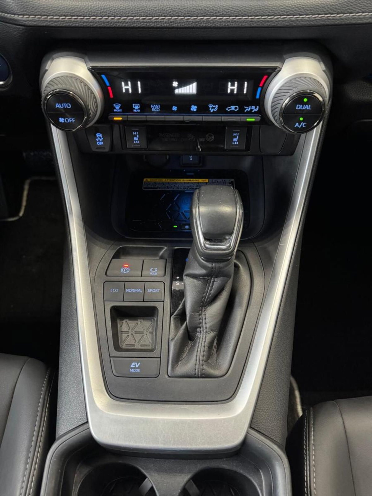 Toyota Rav4 HV (218CV) E-CVT 2WD Style (17)