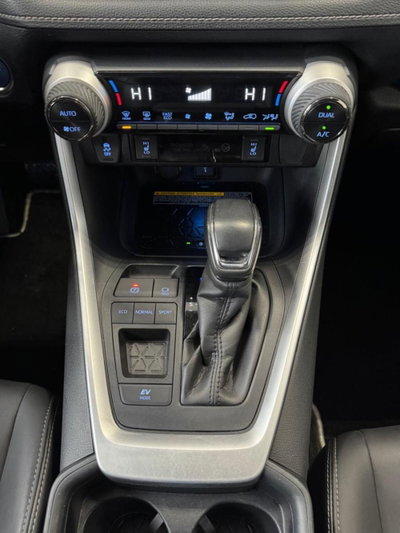 Toyota Rav4 HV (218CV) E-CVT 2WD Style (17)