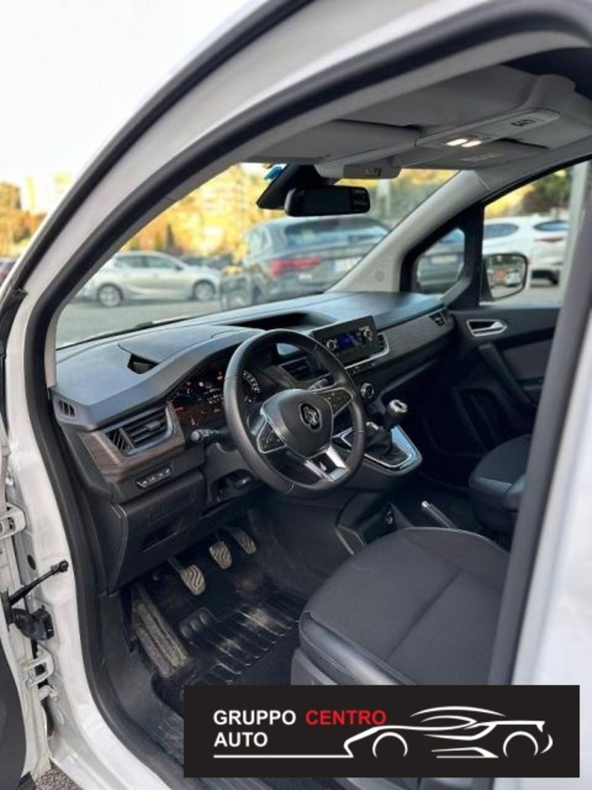 Renault Kangoo 1.5 blue dci Authentic 95cv 5p.ti (10)