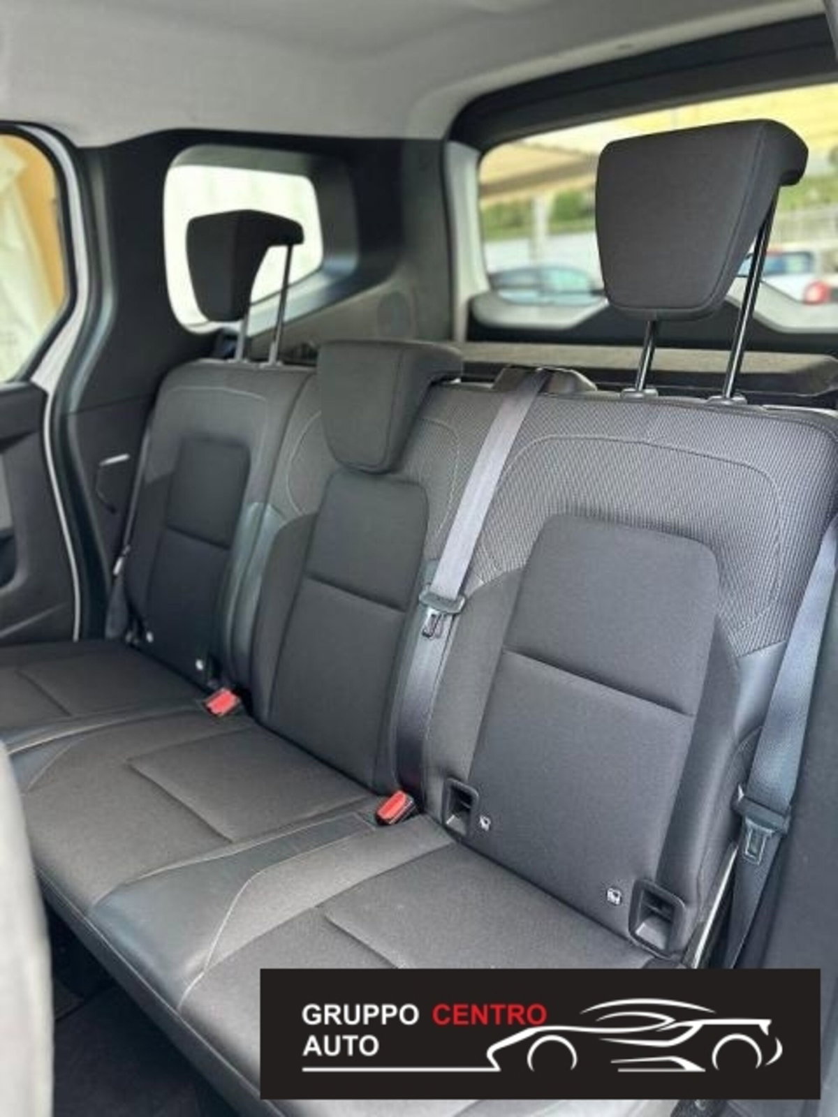 Renault Kangoo 1.5 blue dci Authentic 95cv 5p.ti (16)