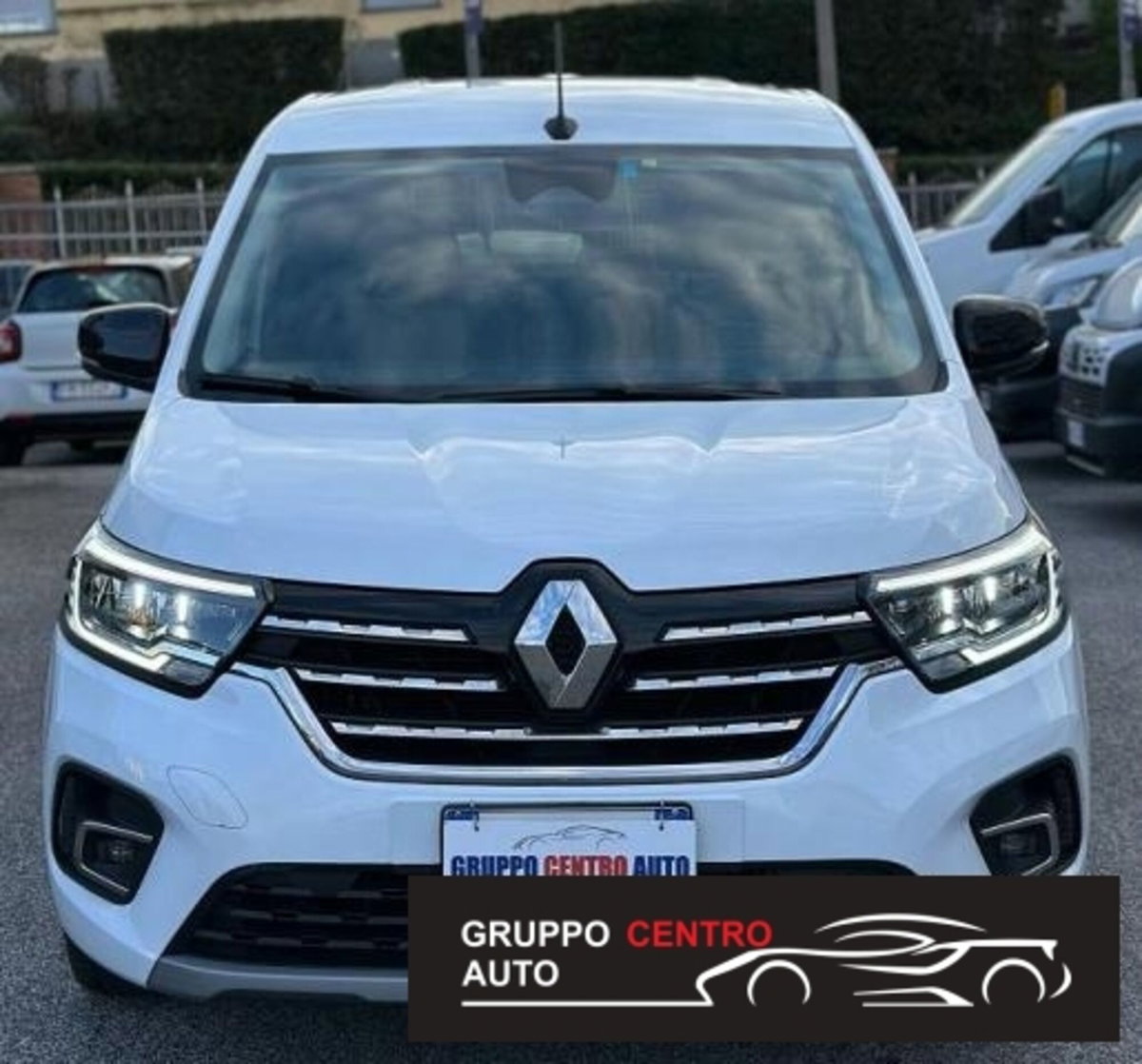 Renault Kangoo 1.5 blue dci Authentic 95cv 5p.ti (3)