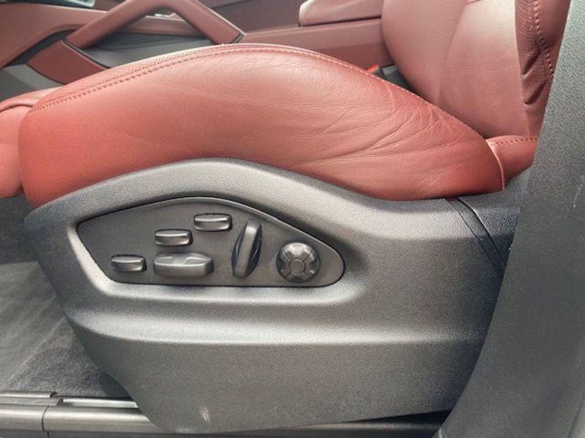 Porsche Cayenne 3.0 V6 (11)