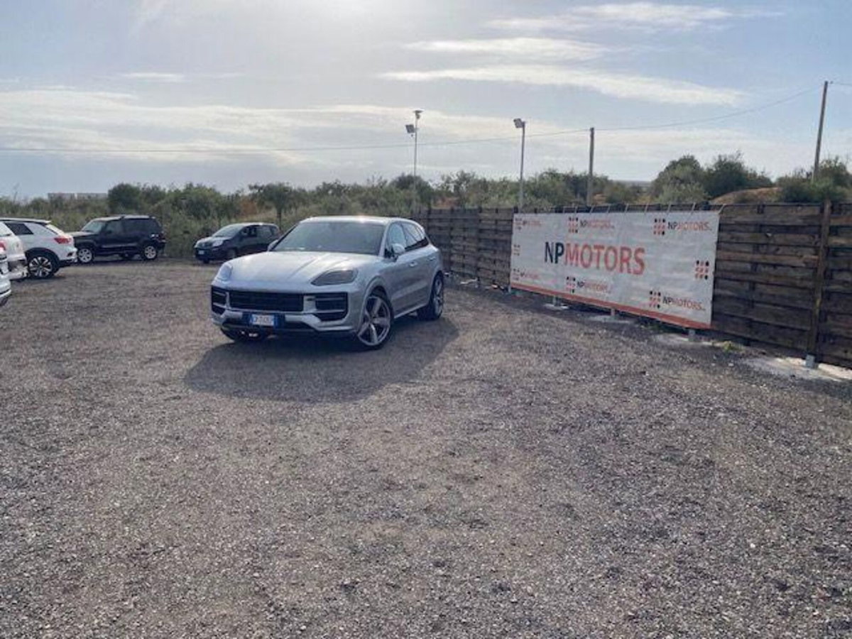 Porsche Cayenne 3.0 V6 (3)