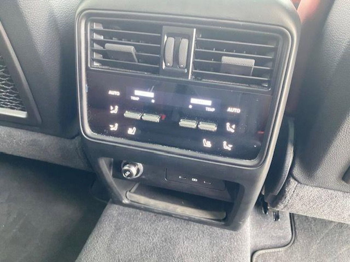 Porsche Cayenne 3.0 V6 (5)