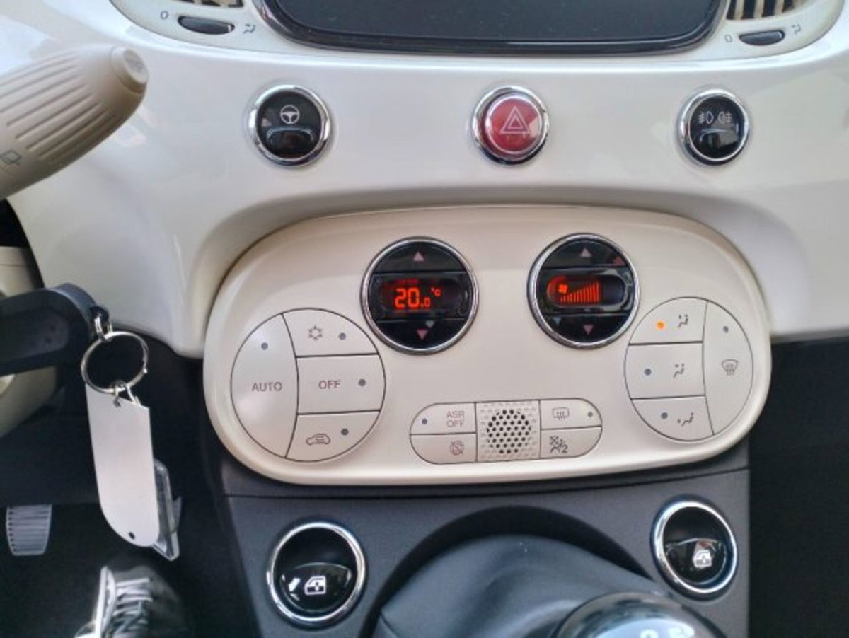 Fiat 500 1.0 Hybrid Red (10)