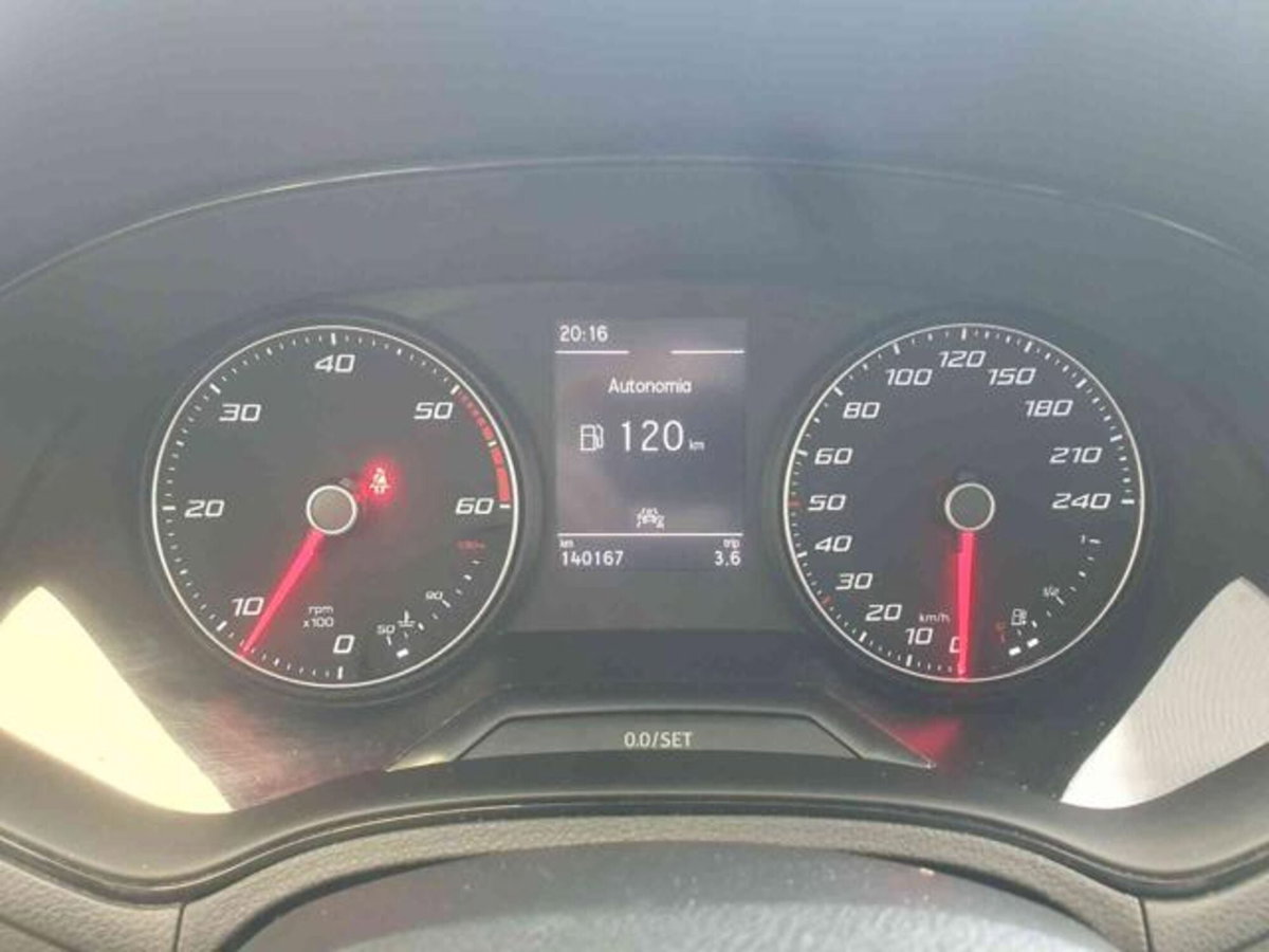 SEAT Arona 1.6 TDI 95 CV DSG Style (16)