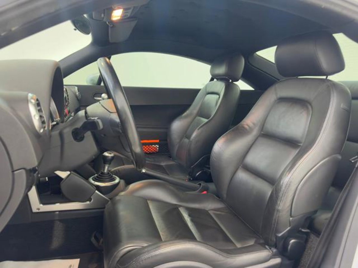 Audi TT Coupé 1.8 T 20V 190 CV cat (10)