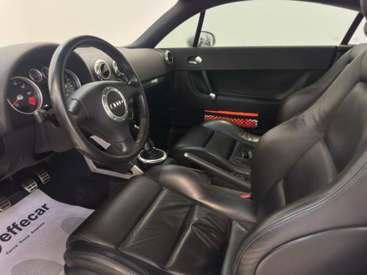 Audi TT Coupé 1.8 T 20V 190 CV cat (9)
