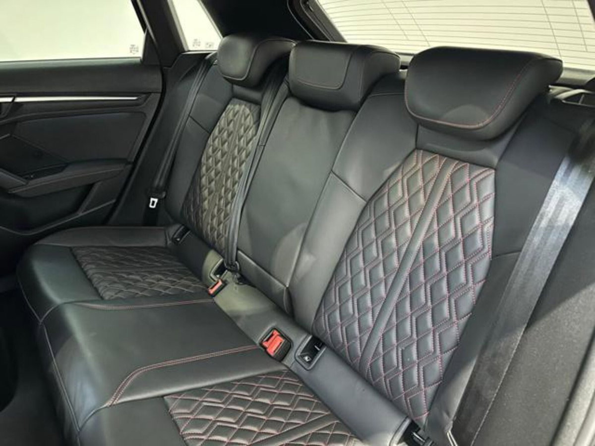 Audi A3 Sportback 35 TDI S tronic S line edition (13)