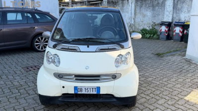 smart Fortwo 700 coupé passion (45 kW) (2)