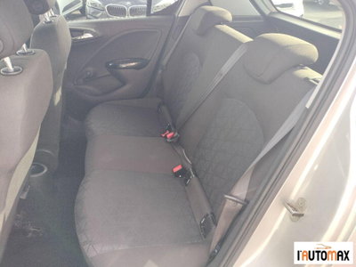 Opel Corsa 1.2 5 porte 120 Anniversary (9)