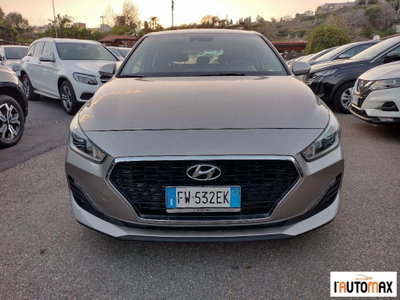 Hyundai i30 Station Wagon 1.6 CRDi 115CV Business (2)