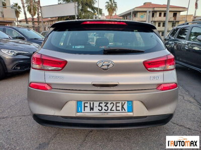 Hyundai i30 Station Wagon 1.6 CRDi 115CV Business (5)