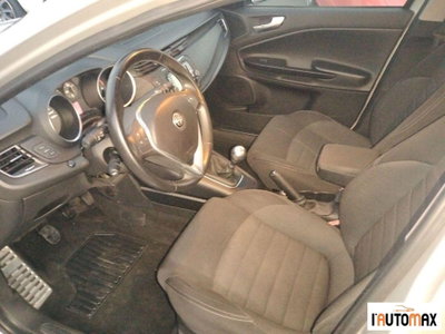 Alfa Romeo Giulietta 1.6 JTDm Business 120cv (7)