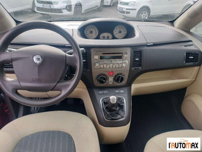 Lancia Musa 1.3 Multijet 16V 90 CV Oro (12)