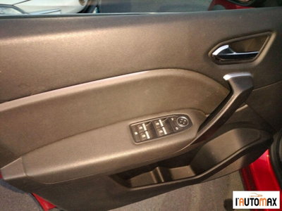 Renault Captur Full Hybrid E-Tech 145 CV Intens (9)