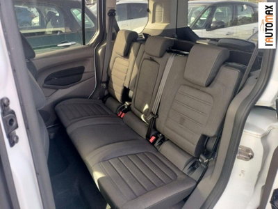 Ford Tourneo Connect Tourneo  1.5 TDCi 120 CV aut. Titanium (8)