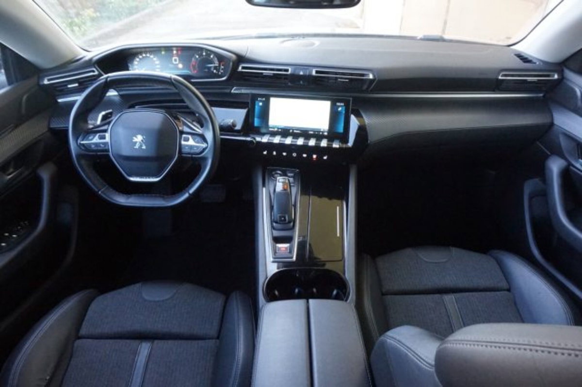 Peugeot 508 BlueHDi 130 Stop&Start EAT8 Allure Pack (12)