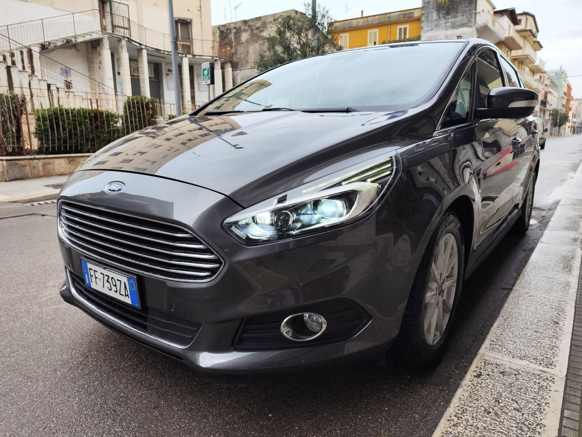 Ford S-Max 2.0 TDCi 150CV Start&Stop 7 posti Titanium Business (3)