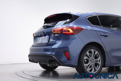 Ford Focus 1.0 EcoBoost Hybrid 125 CV Power. 5p. ST-Line Design (13)