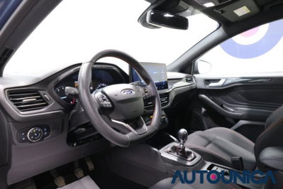 Ford Focus 1.0 EcoBoost Hybrid 125 CV Power. 5p. ST-Line Design (5)