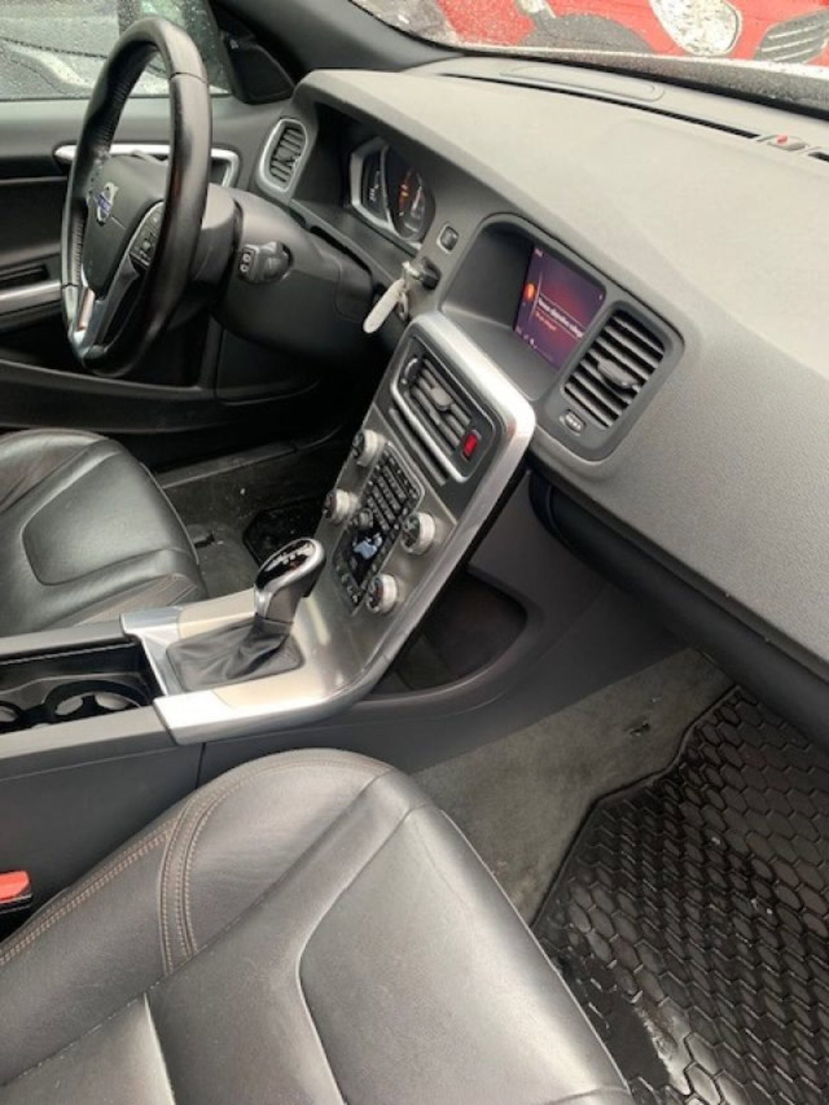 Volvo V60 Cross Country D4 AWD Geartronic Plus (16)