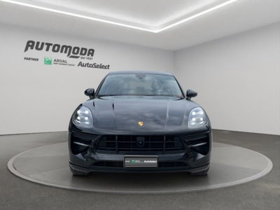 Porsche Macan 2.0 (2)