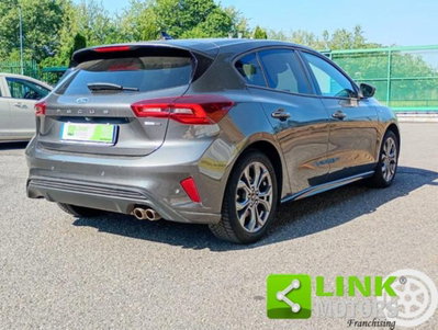 Ford Focus 1.0 EcoBoost Hybrid 125 CV Power. 5p. ST-Line Style (5)