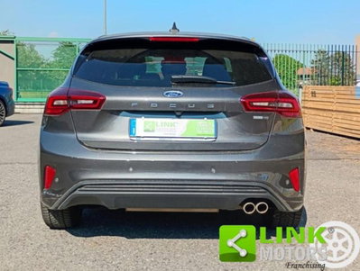 Ford Focus 1.0 EcoBoost Hybrid 125 CV Power. 5p. ST-Line Style (6)