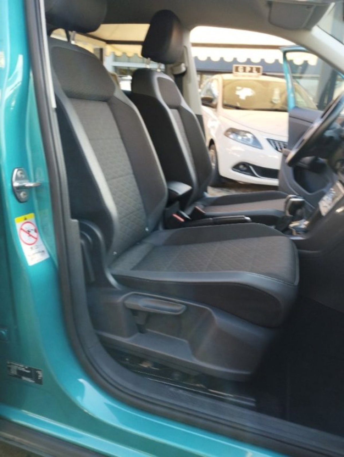 Volkswagen T-Cross 1.0 TSI 110 CV DSG Advanced (14)
