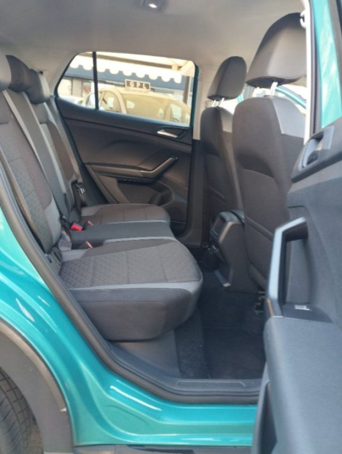 Volkswagen T-Cross 1.0 TSI 110 CV DSG Advanced (15)