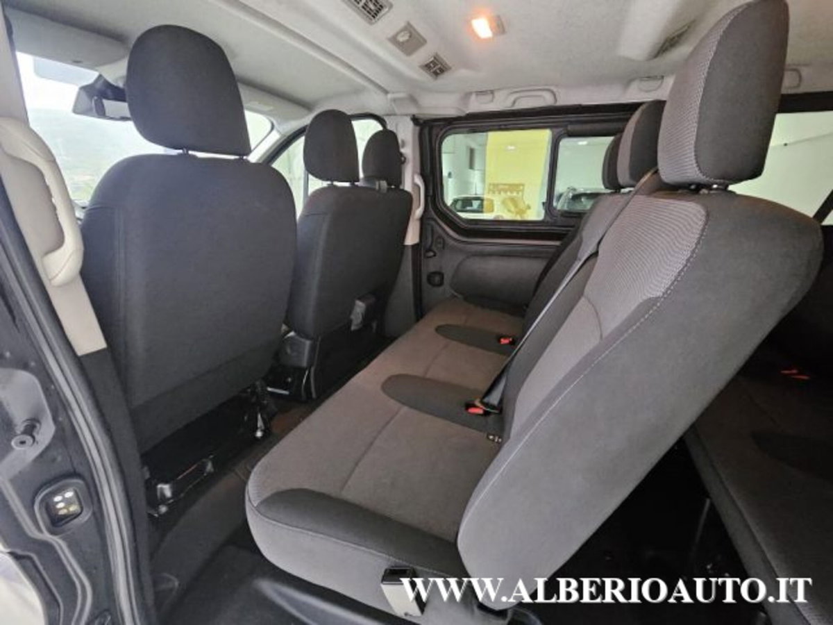 Nissan Primastar 2.0 dCi 110CV PC-TN Bus (13)
