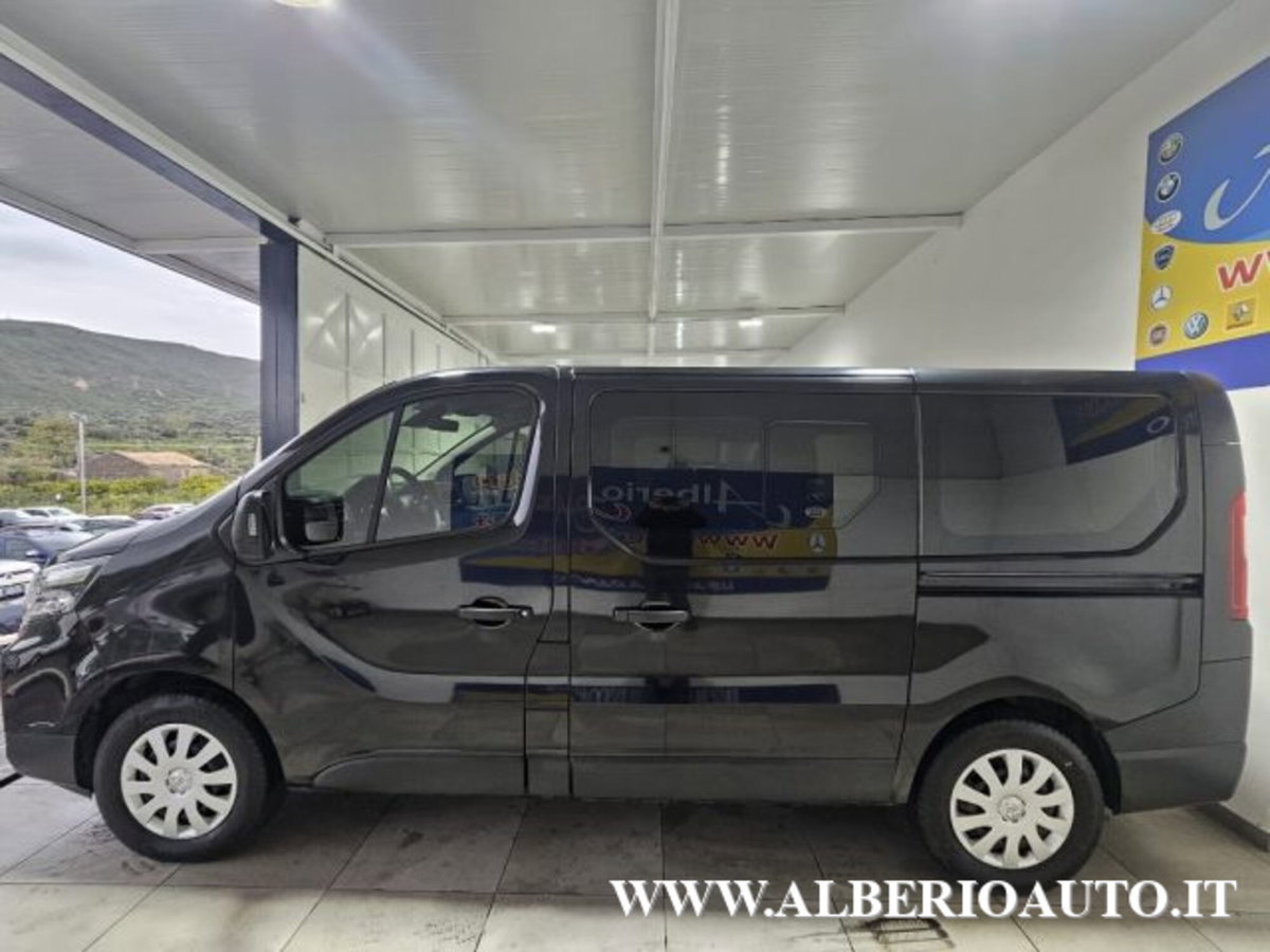Nissan Primastar 2.0 dCi 110CV PC-TN Bus (6)
