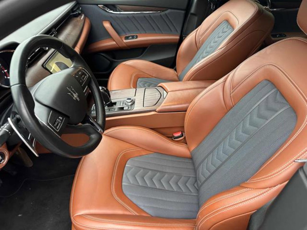 Maserati Quattroporte V6 S Q4 Granlusso (18)
