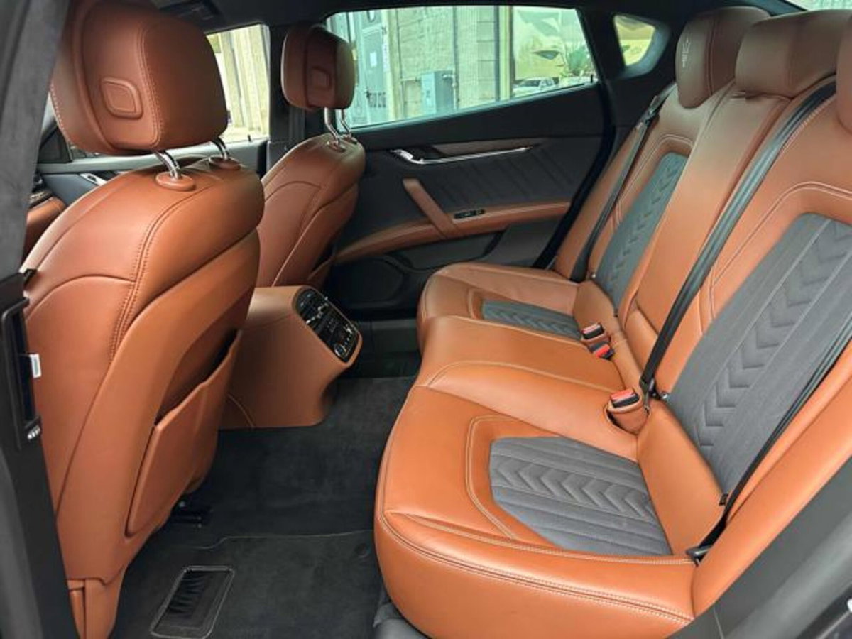 Maserati Quattroporte V6 S Q4 Granlusso (19)
