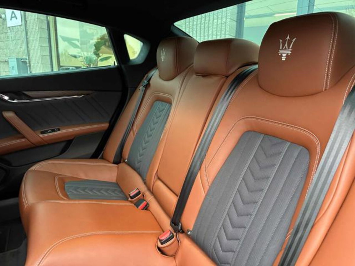 Maserati Quattroporte V6 S Q4 Granlusso (20)