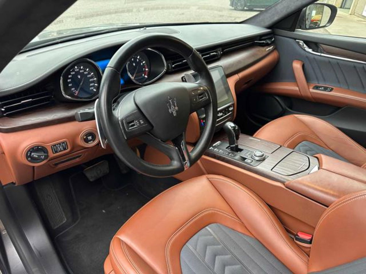 Maserati Quattroporte V6 S Q4 Granlusso (9)