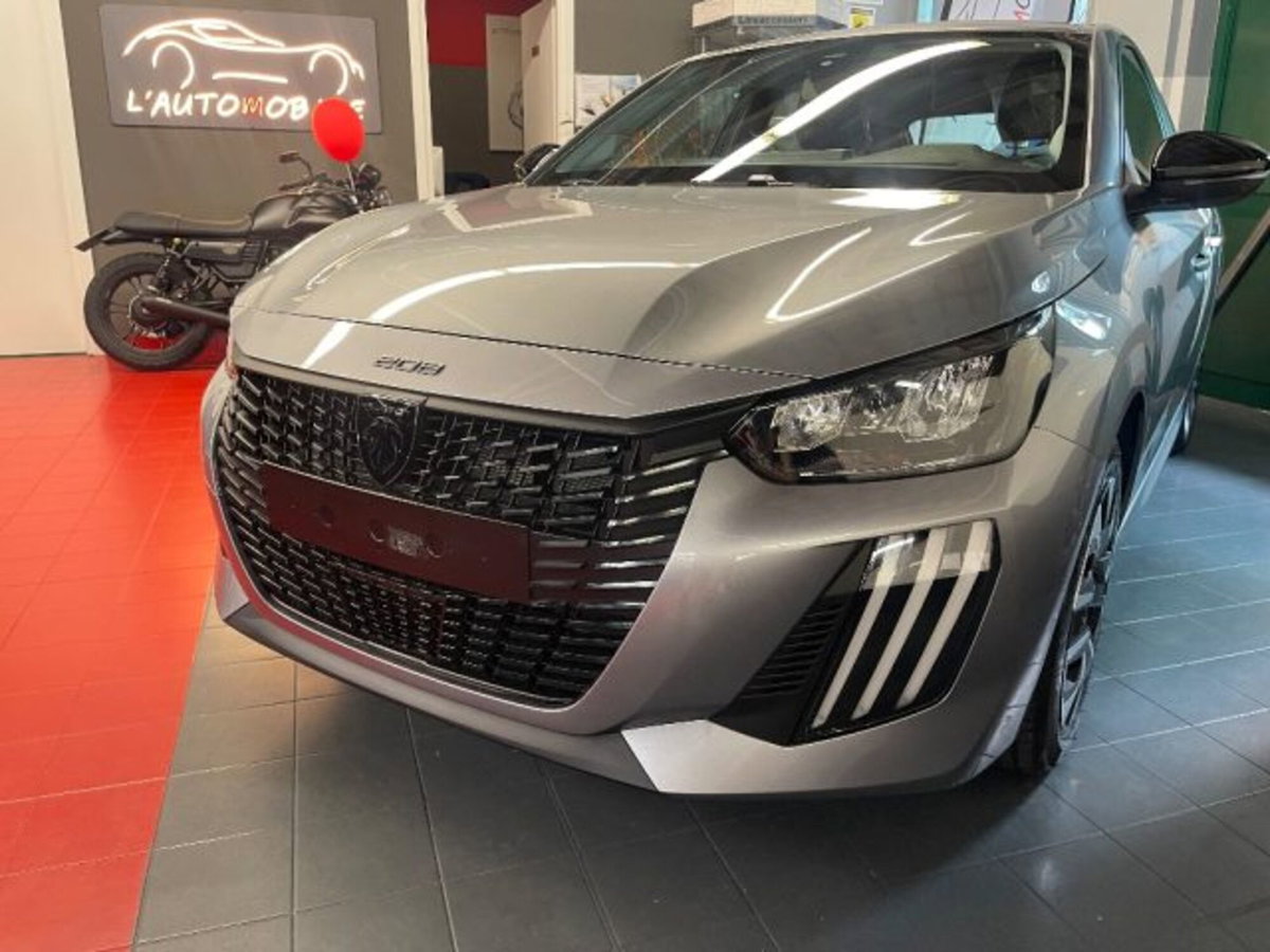 Peugeot 208 PureTech 100 Stop&Start 5 porte Allure (3)