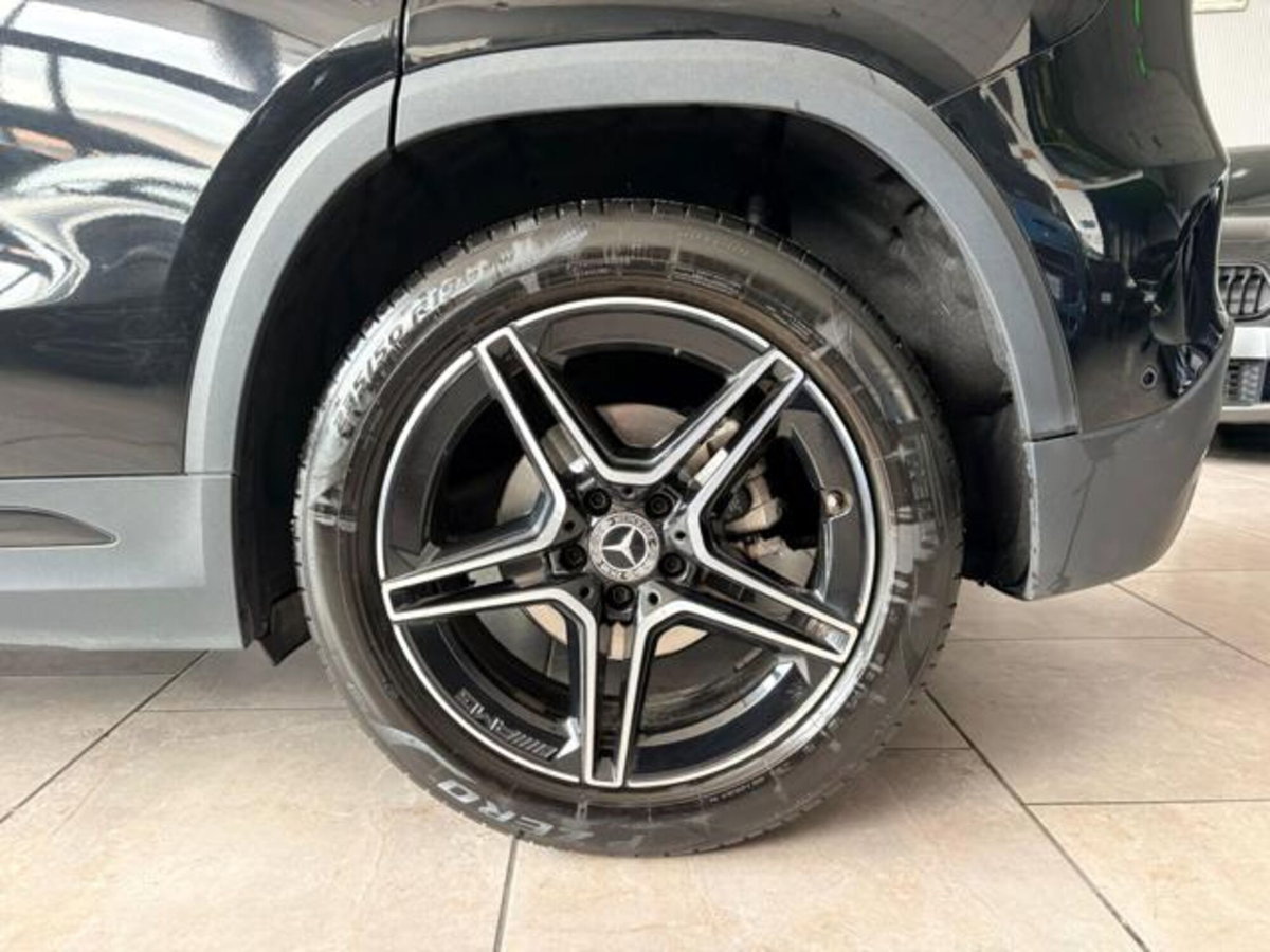 Mercedes-Benz GLA SUV 180 d AMG Line Premium Plus auto (9)