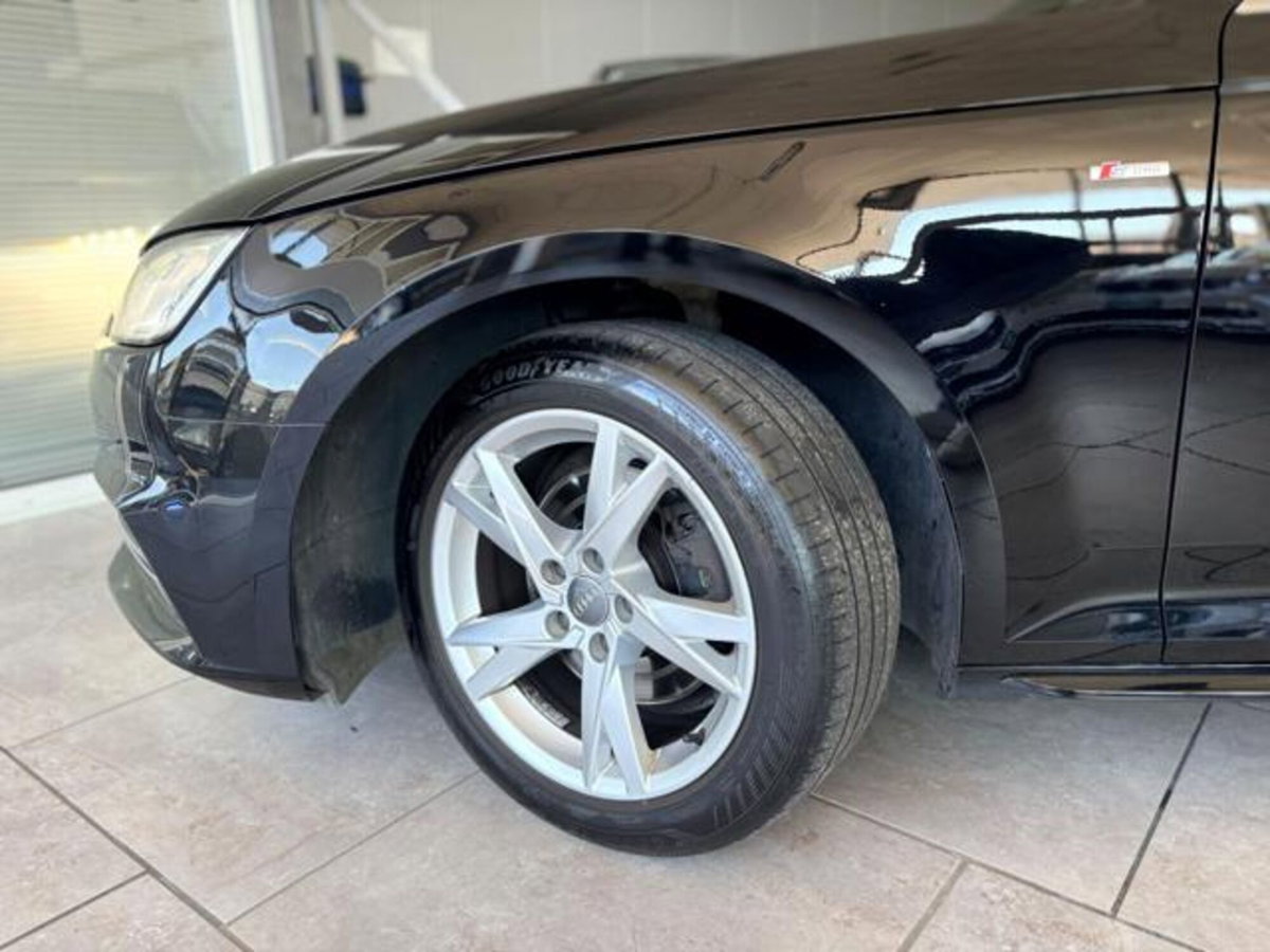 Audi A4 Avant 2.0 TDI 150 CV S tronic S line edition (11)