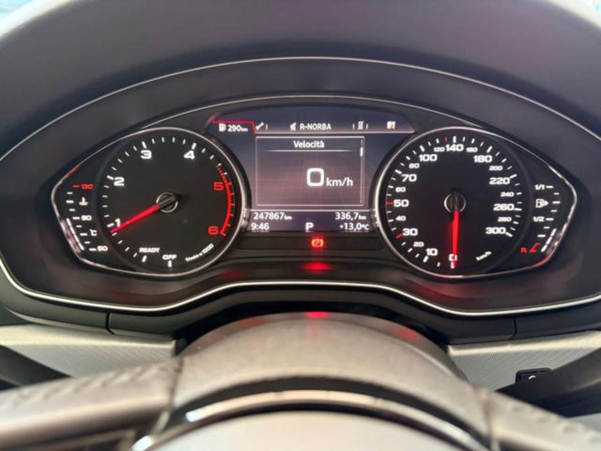 Audi A4 Avant 2.0 TDI 150 CV S tronic S line edition (16)